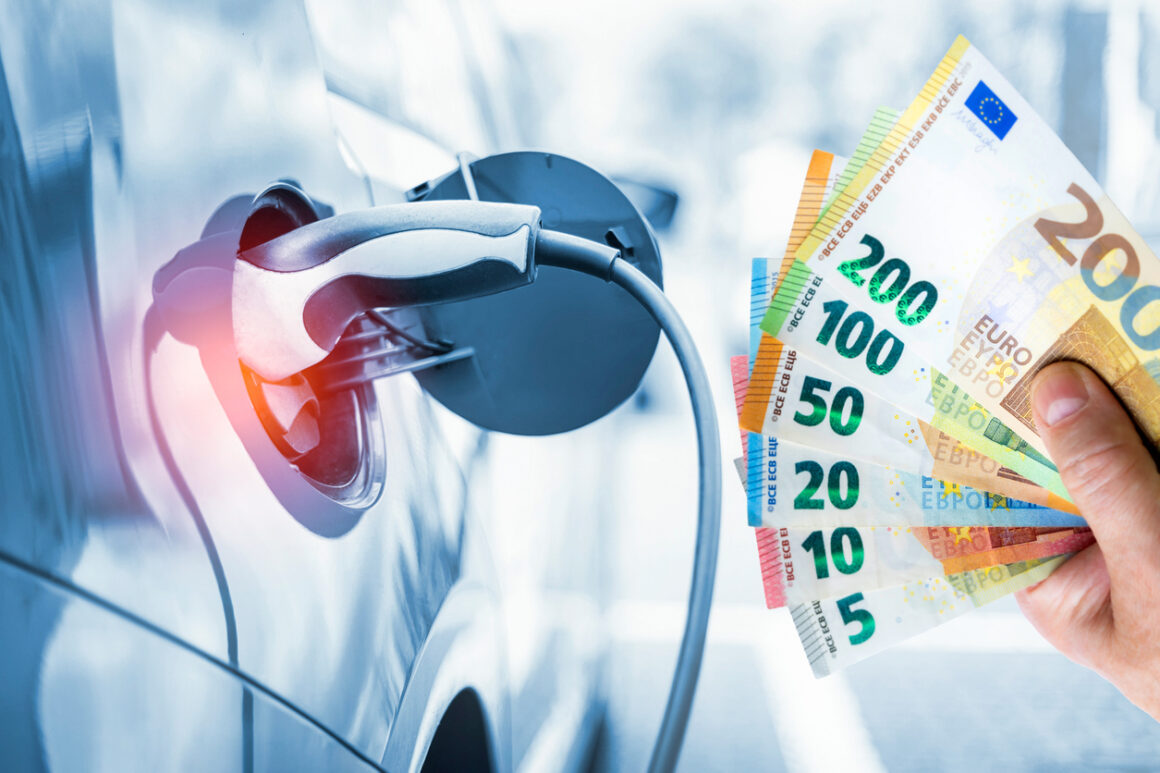 Everything you should know about Electric Vehicle Charging KnowHow